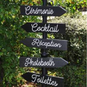 Location lampadaire directionnel solaire personnalisable